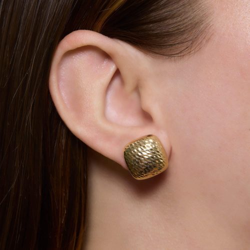 BOND OVERSIZED EARRINGS ON BODY