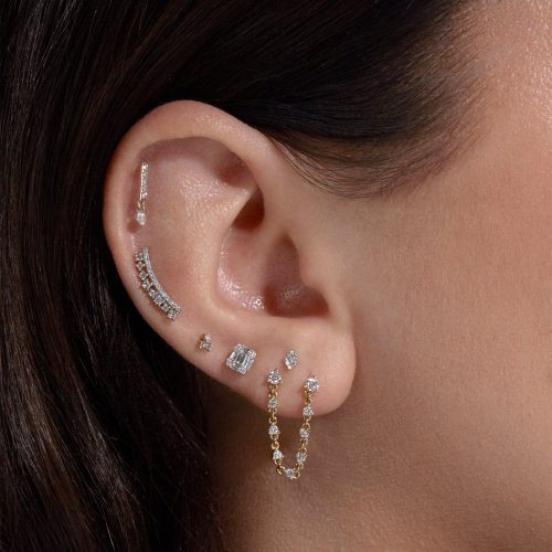 CHAIN OF DIAMONDS DOUBLE STUD WEAR IT WITH