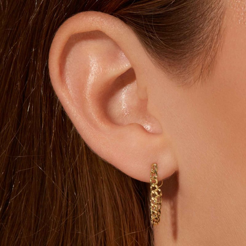 CURBSIDE FRONT TO BACK EARRING ON BODY