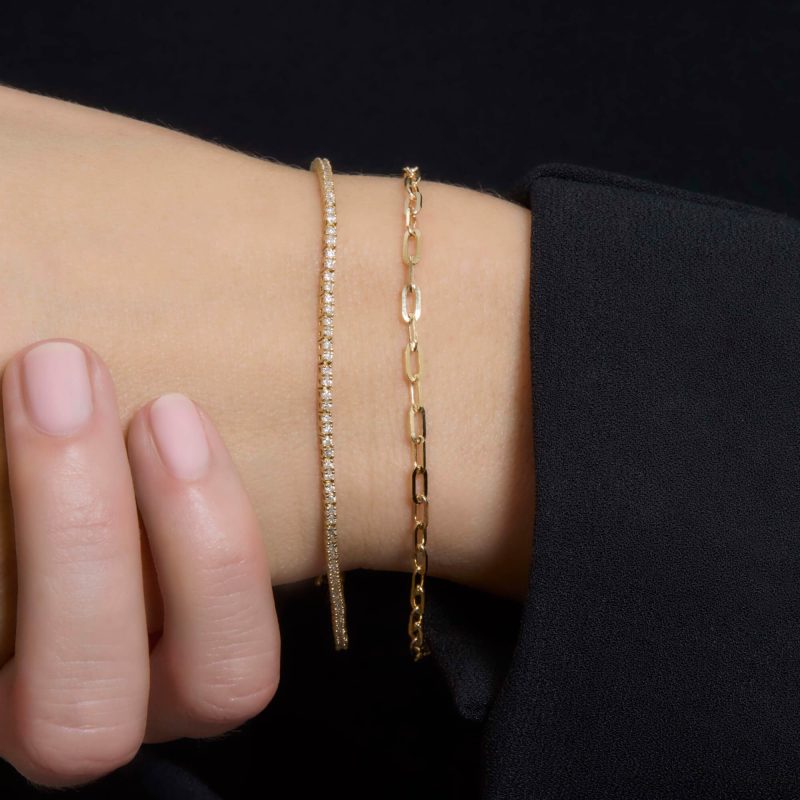 DAINTY PAPERCLIP BRACELET WEAR IT WITH