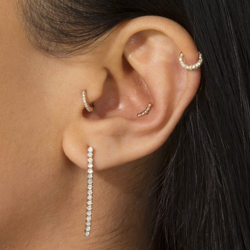 DIAMOND LINE EARRINGS ON BODY