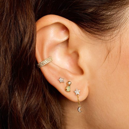 DIAMONDS ON DIAMONDS EAR CUFF ON BODY