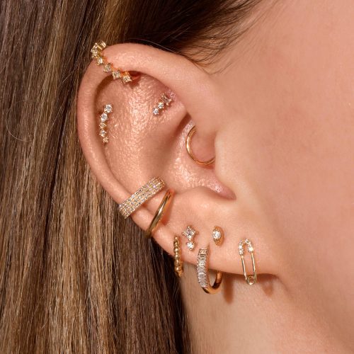 DIAMONDS ON DIAMONDS EAR CUFF WEAR IT WITH