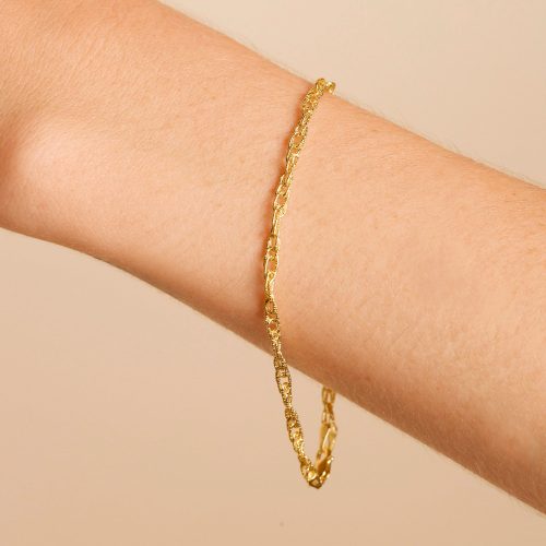 DOUBLE OPEN CHAIN BRACELET ON BODY