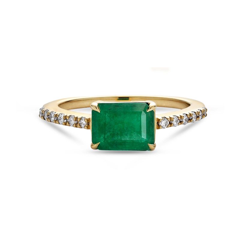 EMERALD LUXE RING FRONT