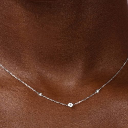 FAIRY LIGHTS TRIO NECKLACE ON BODY