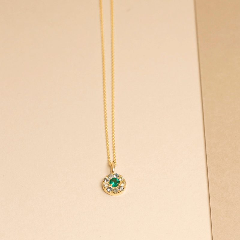 FLOATING EMERALD PENDANT NECKLACE EDITORIAL