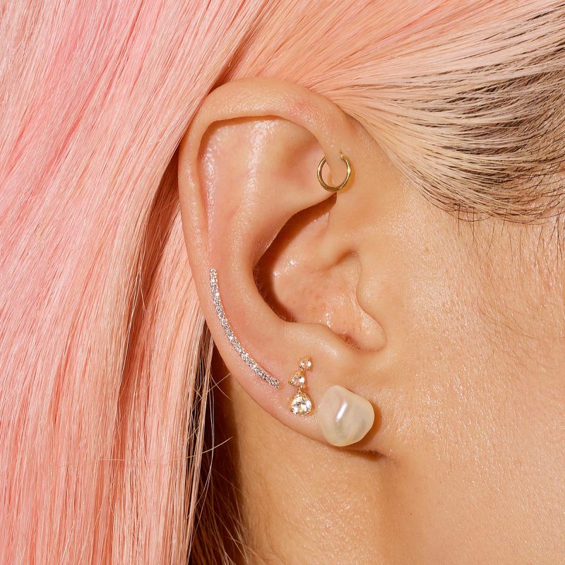 FREEFORM PEARL STUDS FULL LOOK