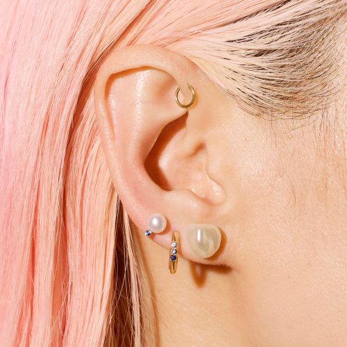 FREEFORM PEARL STUDS ON BODY