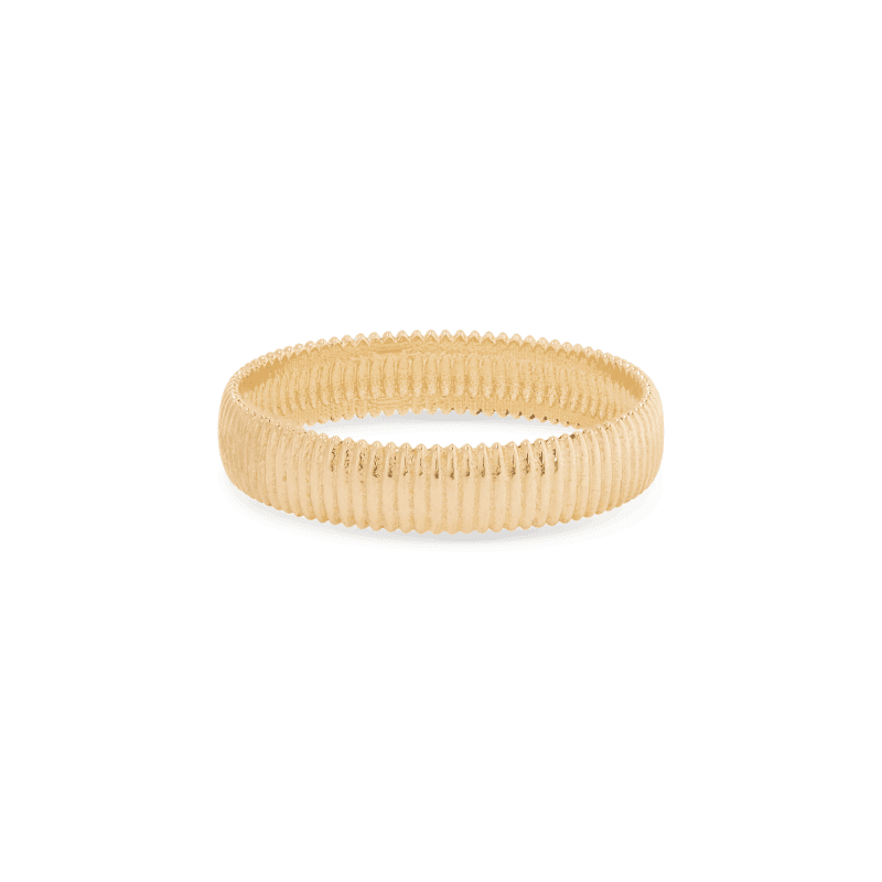 Stone and Strand 10K Yellow Gold Bold Pleated Cigar Band Front Image