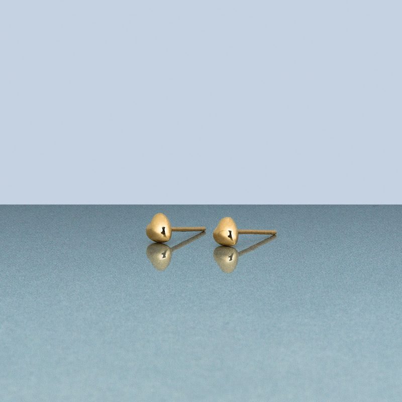 GOLD PUFFED HEART STUDS EDITORIAL