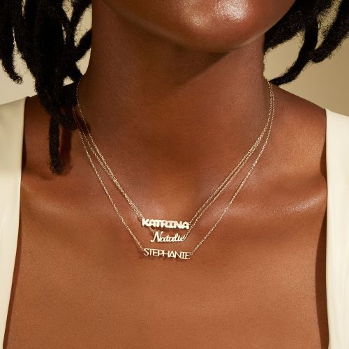 GOOD GIRL NAME NECKLACE FULL LOOK