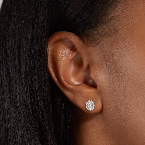 ILLUSION OVAL STUDS ON BODY