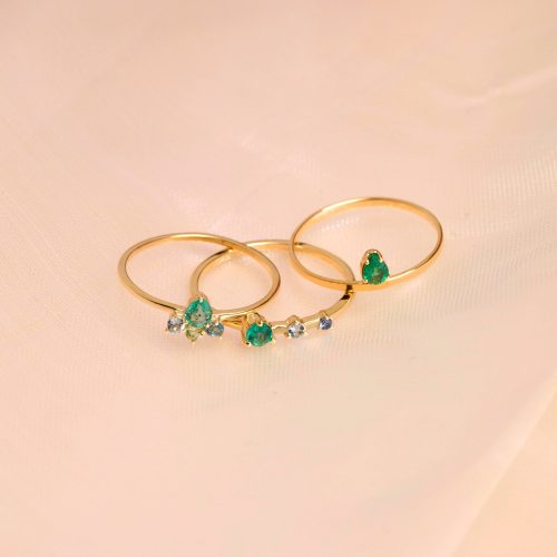 LUCKY EMERALD CROWN RING EDITORIAL COLLECTION 2