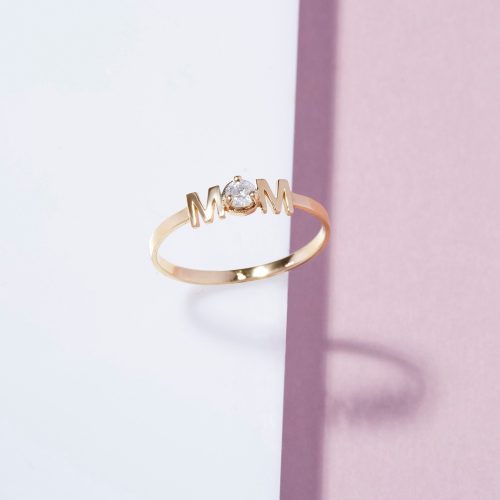 MOM DIAMOND RING EDITORIAL 2