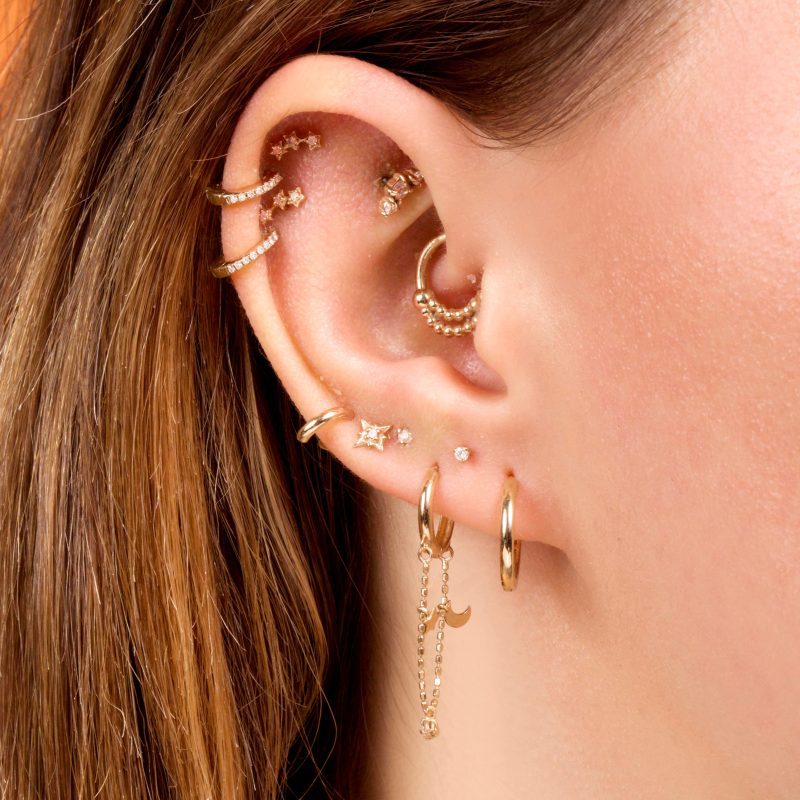 NORTH STAR PIERCING EARRING FULL LOOK