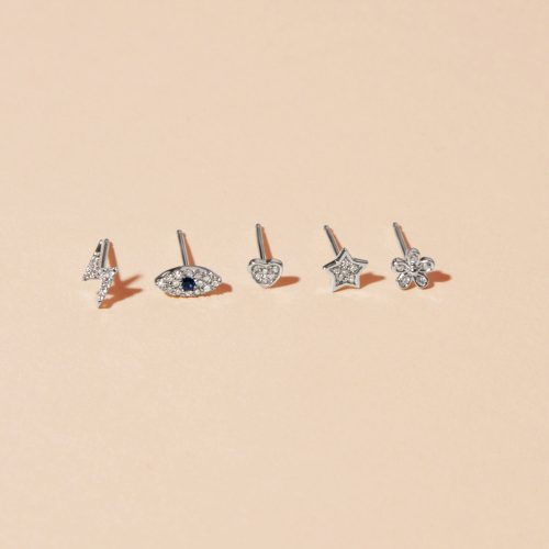 PAVE DIAMOND LIGHTNING BOLT STUD EDITORIAL COLLECTION