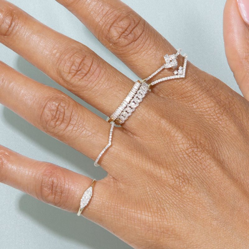 PAVE KNOT RING FULL LOOK