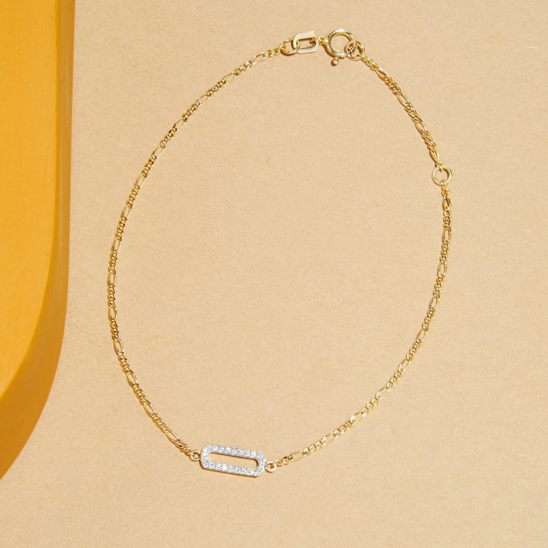 PAVE PAPERCLIP FIGARO BRACELET EDITORIAL