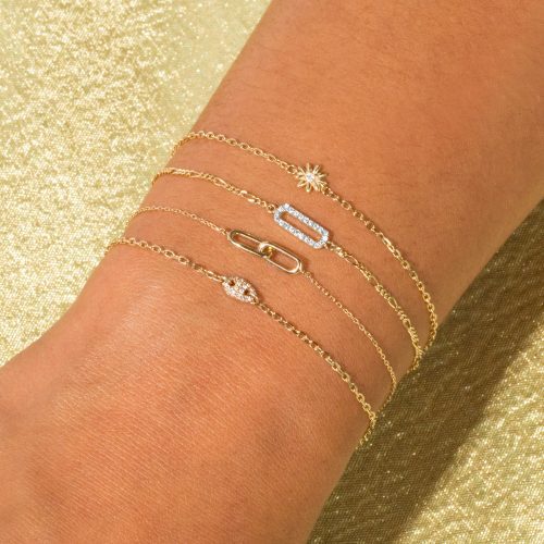 PAVE PAPERCLIP FIGARO BRACELET FULL LOOK