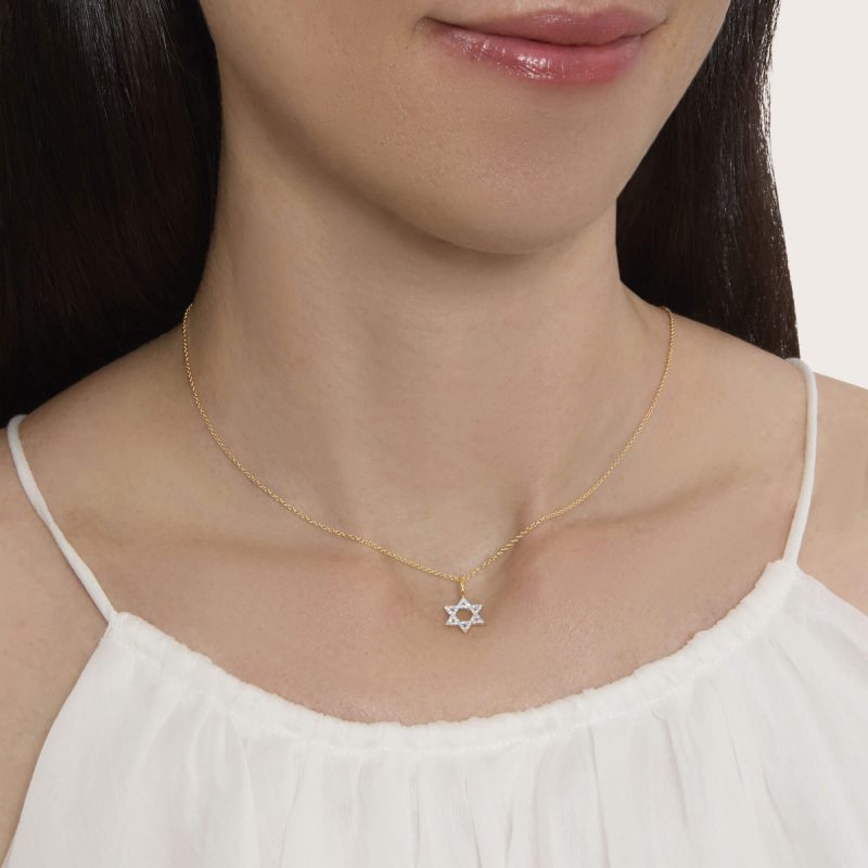 PAVE STAR OF DAVID NECKLACE ON BODY c0d4a9bb 7903 416d a46a 802545f2016f