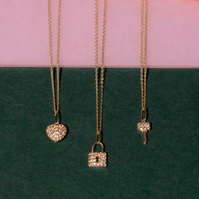 PAVE TOPAZ KEY PENDANT EDITORIAL COLLECTION