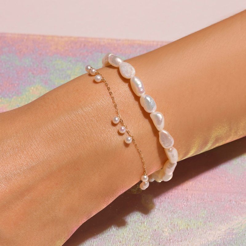 PEARLY CHARM BRACELET ON BODY