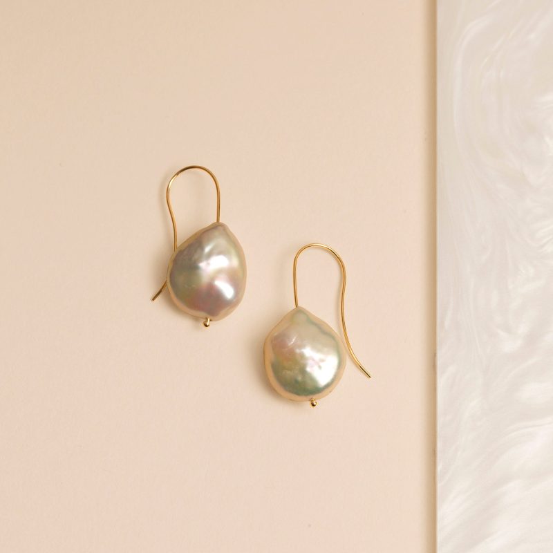 PERFECTLY IMPERFECT BAROQUE PEARL EARRINGS EDITORIAL