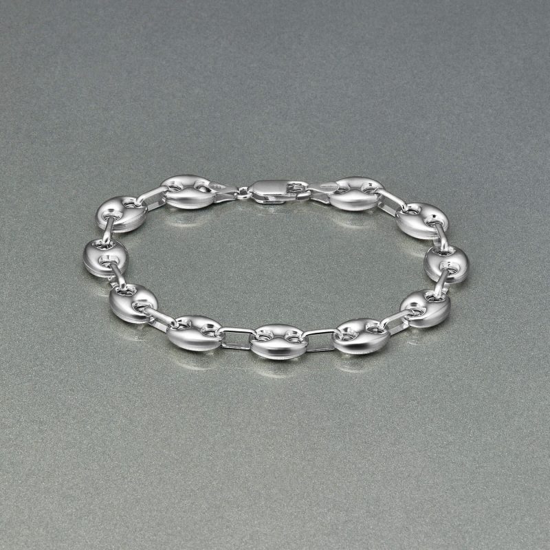 PUFFED MARITIME SILVER BRACELET EDITORIAL