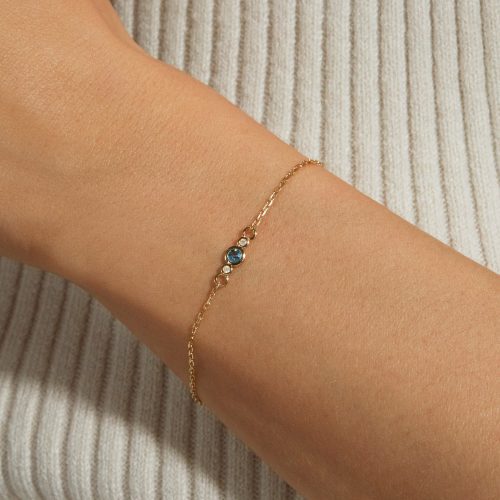 ROSE CUT SAPPHIRE DIAMOND BRACELET ON BODY