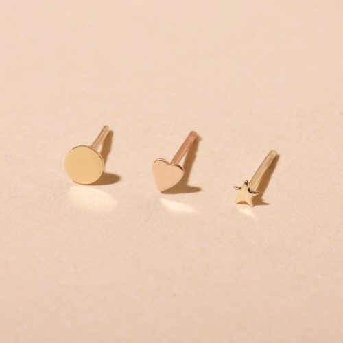 SECOND HOLE TEENY HEART EARRING EDITORIAL COLLECTION