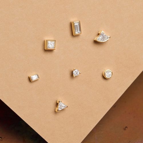 SMALL BEZEL BAGUETTE DIAMOND STUD EDITORIAL COLLECTION