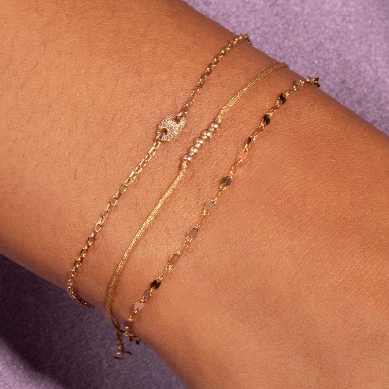 SPARKLE CHAIN BRACELET FULL LOOK