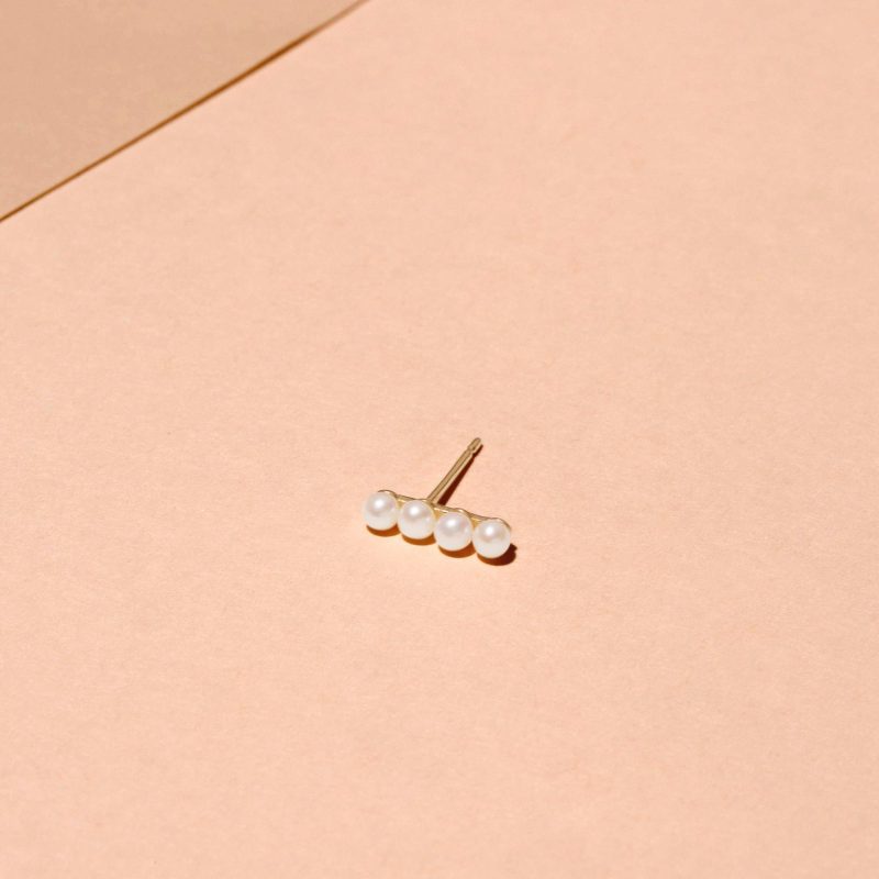 STACKED PEARL STUDS EDITORIAL