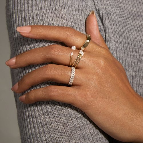 STONE AND STRAND DIAMOND RING STACKING