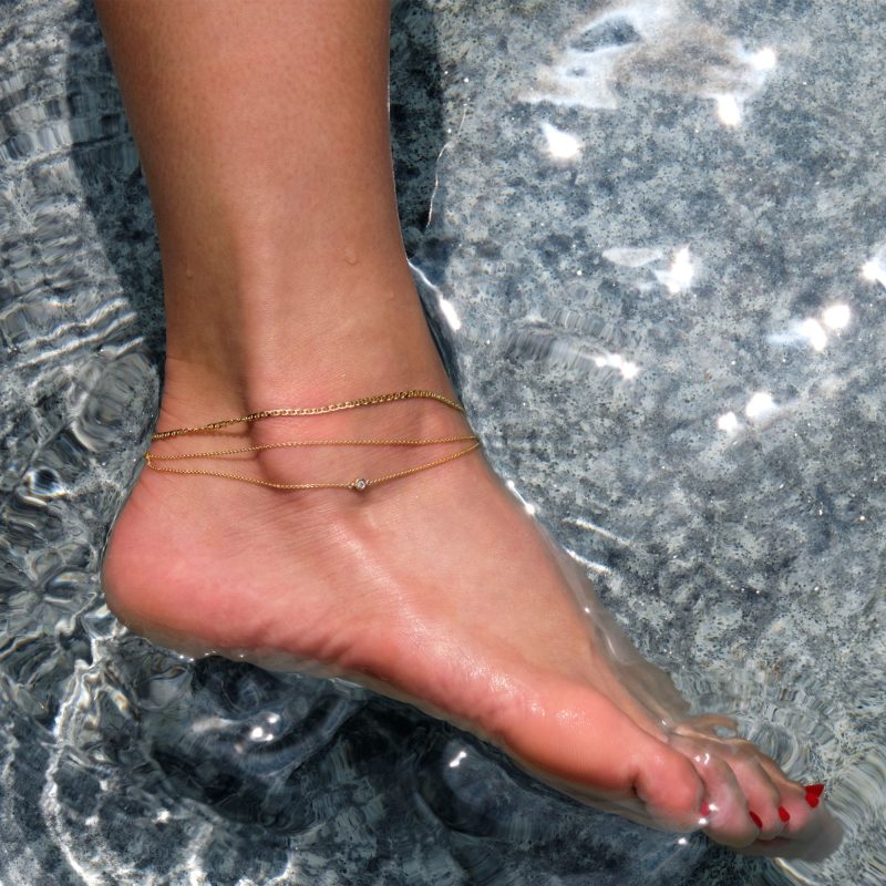 STONE AND STRAND GOLD ANKLETS