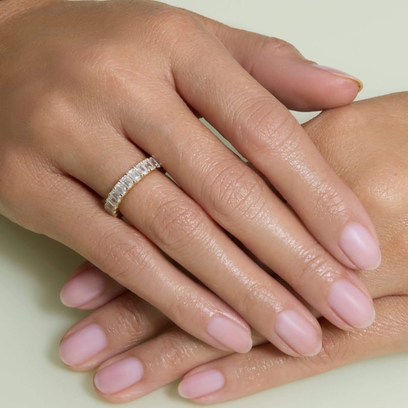 THE KIM DIAMOND ETERNITY BAND ON BODY