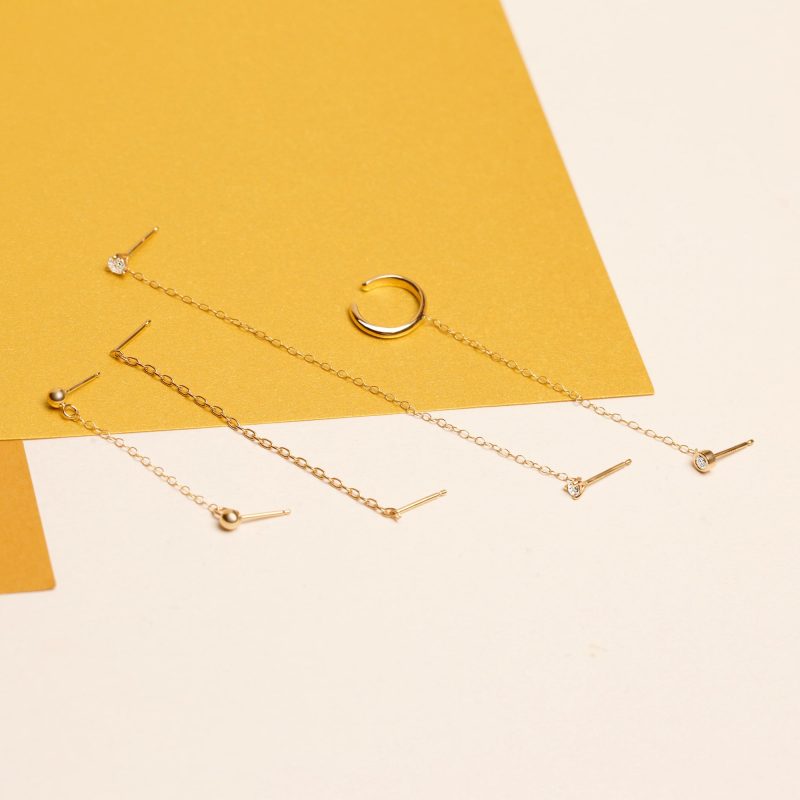 TINY DIAMOND AND EAR CUFF CHAIN EARRING EDITORIAL COLLECTION