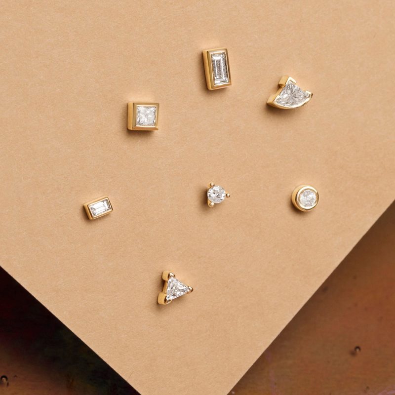 TINY DIAMOND STUD EDITORIAL COLLECTION 2