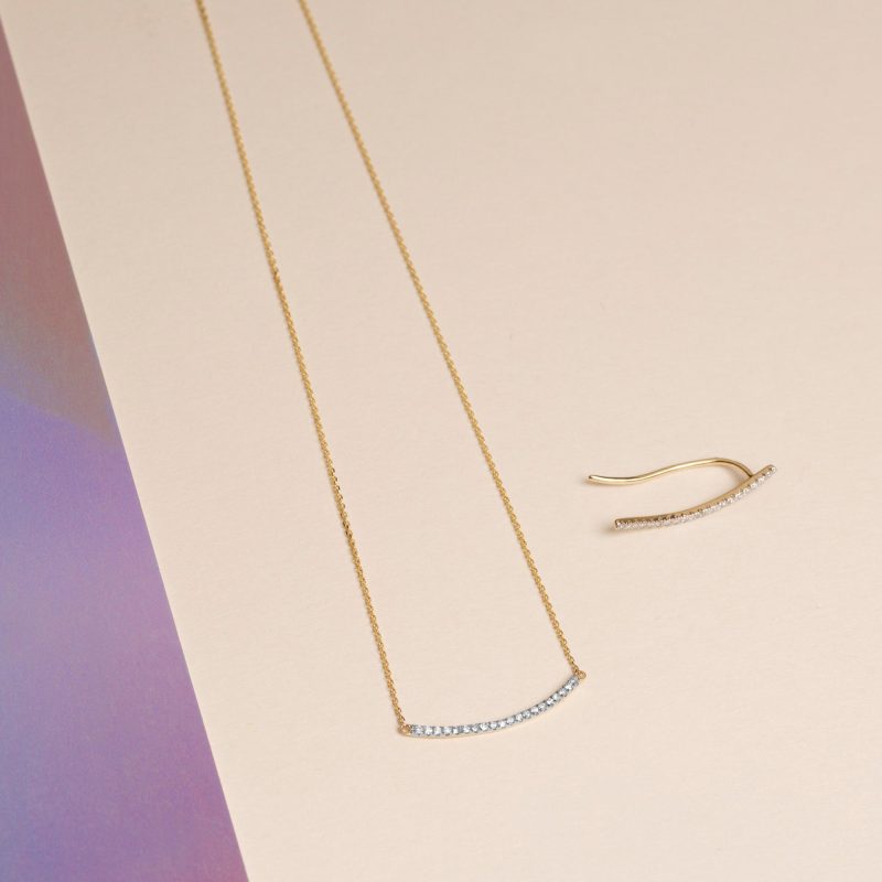 TINY PAVE DIAMOND CURVE BAR NECKLACE EDITORIAL COLLECTION