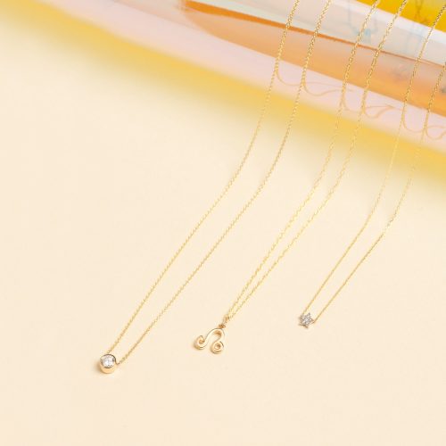 TINY PAVE DIAMOND STAR NECKLACE EDITORIAL COLLECTION 1