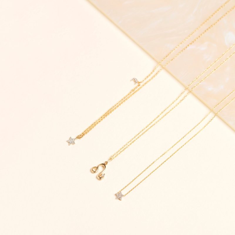 TINY PAVE DIAMOND STAR NECKLACE EDITORIAL COLLECTION 2