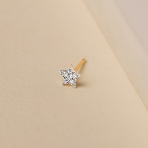 TINY PAVE DIAMOND STAR STUD EDITORIAL