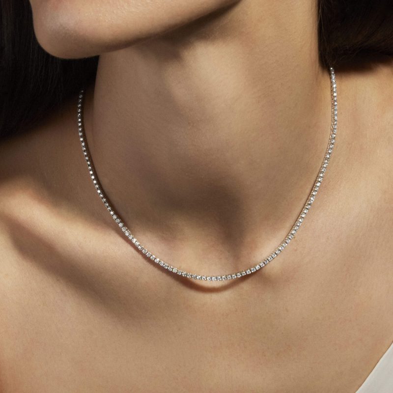 UNFLIPPABLE TENNIS NECKLACE