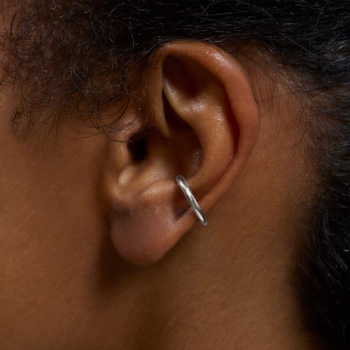 WG FINE EAR CUFF ON BODY